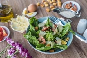 Đồ ăn tại/gần khách sạn