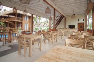 Restoran või mõni muu söögikoht majutusasutuses Sadev Resort