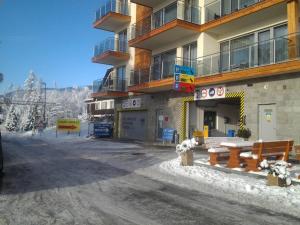 Das Gebäude in dem sich die Ferienwohnung befindet