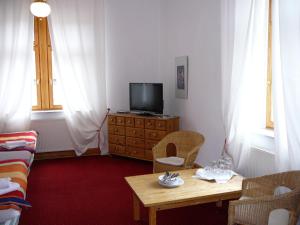 TV a/nebo společenská místnost v ubytování Hotel-Park-Residenz