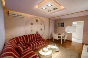 Un lugar para sentarse en Garni Hotel Crystal