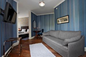 TV a/nebo společenská místnost v ubytování Ardrebo B&B