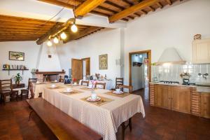 Gallery image of Agriturismo Amina, Winery & Hiking in Vagliagli