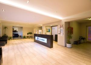 Vstupní hala nebo recepce v ubytování Hotel Anibal - AB Group + 37 fotografií