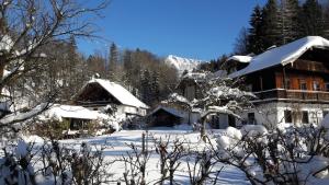 Jugendgästehaus St. Gilgen during the winter