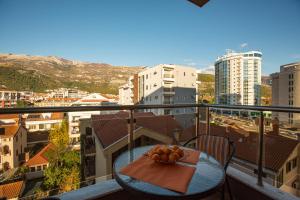 Gallery image of Apartment lora in Budva