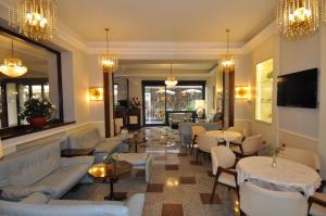 Posedenie v ubytovaní Hotel Moderno - Cavour 30tre