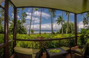 สวนหย่อมนอก Beqa Lagoon Resort