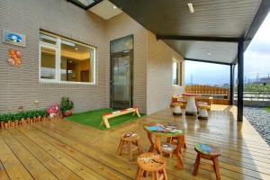 Un balcón o terraza en Playful Paradise