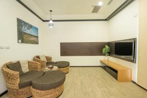 TV o dispositivi per l'intrattenimento presso Shangri Longluan Lake One B&B