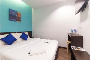 TV a/nebo společenská místnost v ubytování Clover Hotel Ipoh + 37 fotografií