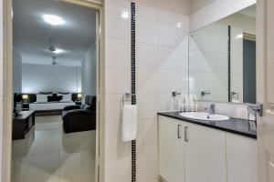 O baie la Argus Apartments Darwin