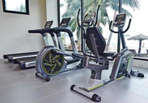 Fitness centrum a/nebo fitness zařízení v ubytování Klong Prao Resort - SHA Extra Plus