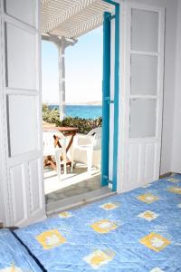 A balcony or terrace at Kolona Studios
