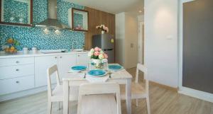 Φωτογραφία από το άλμπουμ του The Sea Condo σε Sam Roi Yot