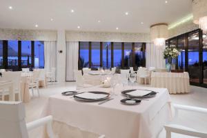 Restaurace v ubytování JOIA Salomé by Iberostar -Adults Only
