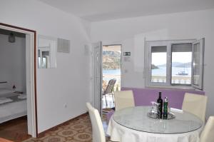 Nápoje v ubytovaní BM Apartments Rogoznica