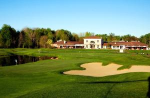 Golf facilities at a vidéki vendégházakat or nearby