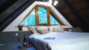 Posteľ alebo postele v izbe v ubytovaní Chalet Drevarska + 24 fotografií