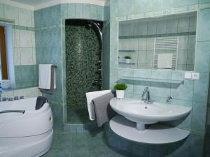 Kúpeľňa v ubytovaní Chalet Drevarska