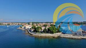 Zdjęcie z galerii obiektu Apartments Dvigradska 1103 w Poreču