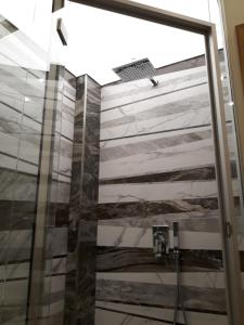 A bathroom at Light in the heart