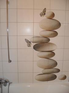 Vannituba majutusasutuses Blick über Karlsruhe - Ferienwohnung Panorama +12 fotot