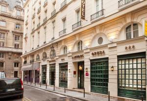 Gallery image of Lautrec Opera in Paris