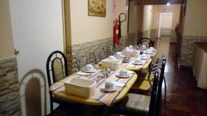 Restaurace v ubytování Hotel Pradera Verde Inn