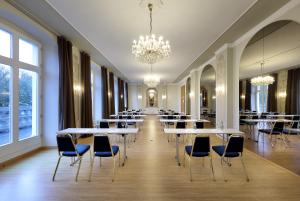 Área de negócios e/ou sala de conferências em Eurostars Park Hotel Maximilian