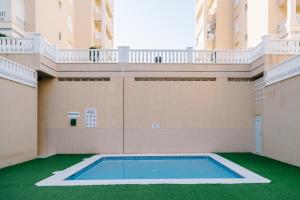 Bazén v ubytovaní Apartment Luz del Sol alebo v jeho blízkosti