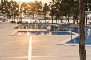 Πισίνα στο ή κοντά στο Awa Resort Hotel
