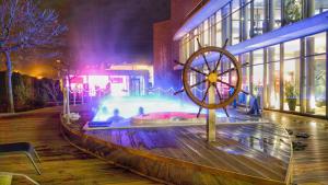 Večerní zábavní program pro hosty v ubytování Blue Diamond Hotel Active SPA