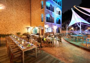Restorāns vai citas vietas, kur ieturēt maltīti, naktsmītnē Hotel Thesoom Forest