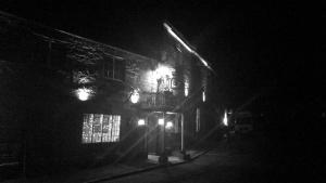 The Ilchester Arms Hotel