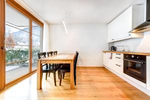 Kuchyň nebo kuchyňský kout v ubytování Gartenappartement Murmele by A-Appartments