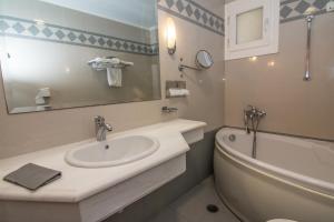 Vannituba majutusasutuses Hotel Hermes