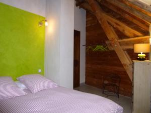 Voodi või voodid majutusasutuse B&B Fontbriand toas