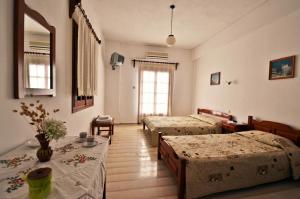 Gallery image of Alexios Studios in Neo Klima