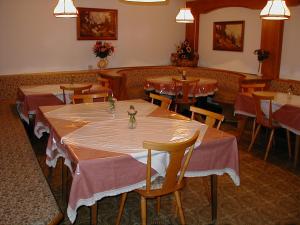 Restoran atau tempat lain untuk makan di Pension Jäger