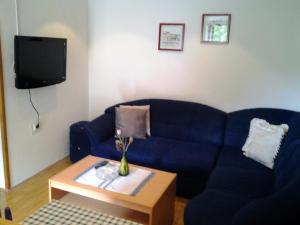 Gallery image of Apartment Mira in Cres