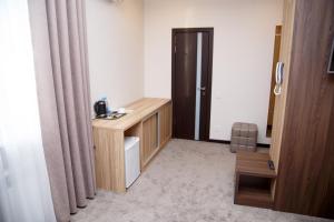 Fotografija v galeriji nastanitve Lumarc Hotel v mestu Bishkek