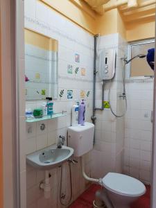 ห้องน้ำของ Karisma Homestay Sri Permata Condo Section 9 Shah Alam