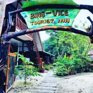 Zahrada ubytování BING-VICE Tourist Inn
