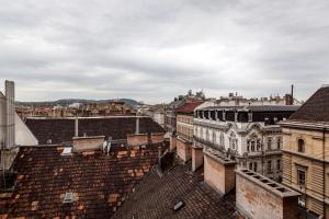 Výhľad na mesto Budapešť alebo výhľad na mesto priamo z apartmánu
