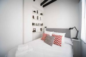Postel nebo postele na pokoji v ubytování Premium Piso Loft de 3 habitaciones en centro histórico