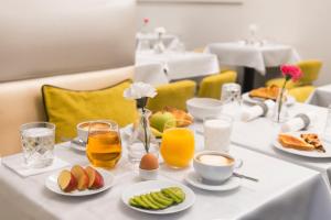 Options de petit-déjeuner proposées aux clients de l'établissement Residenza Flaminio Gaio