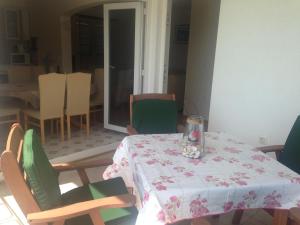 Posezení v ubytování APARTMANI LIDIJA VINIŠČE