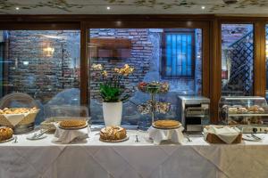 Cibo presso l'hotel o nelle vicinanze