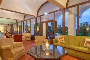 Uma área de estar em Penina Hotel & Golf Resort